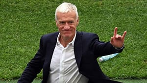 Lire la suite à propos de l’article Equipe de France: « Je vais vous faire une confidence… » la révélation de Deschamps sur la « chatte à DD »