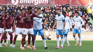 Lire la suite à propos de l’article Ligue 1: le coup d’envoi du match OM-Metz décalé