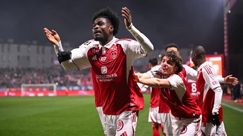 You are currently viewing « J&rsquo;ai beaucoup travaillé pour rattraper ce retard »: Junior Dina Ebimbe raconte sa renaissance à Brest