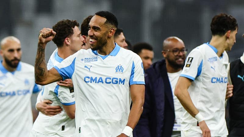 You are currently viewing « J&rsquo;aime beaucoup ton nouveau rôle de consultant »: l&rsquo;échange sympa entre Aubameyang et Umtiti dans l&rsquo;After