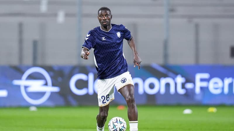 You are currently viewing Ligue 2: « On se fait voler clairement », Dunkerque en colère après l&rsquo;arbitrage à Troyes