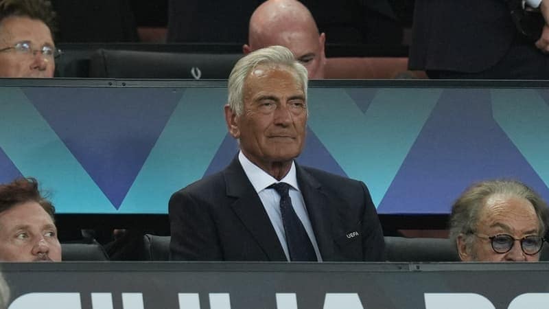 You are currently viewing L&rsquo;élimination de l&rsquo;Italie devient une affaire d&rsquo;Etat: le ministre des Sports demande la démission du président de la Fédération