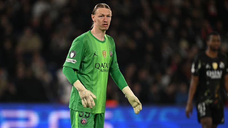 You are currently viewing PSG: Safonov, digne successeur de Donnarumma s’impose comme le nouveau mur parisien