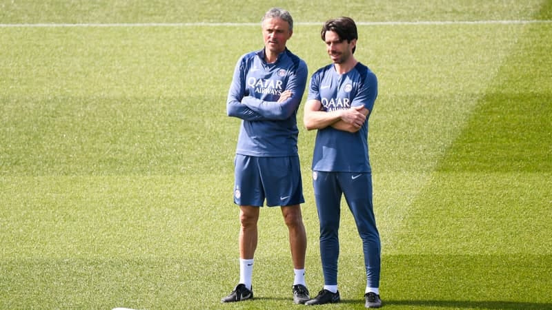 You are currently viewing PSG-Arsenal: Dembélé absent, Hakimi ovationné, Vitinha buteur… Les Parisiens s&rsquo;affrontent lors d&rsquo;un match amical devant 1.000 supporters