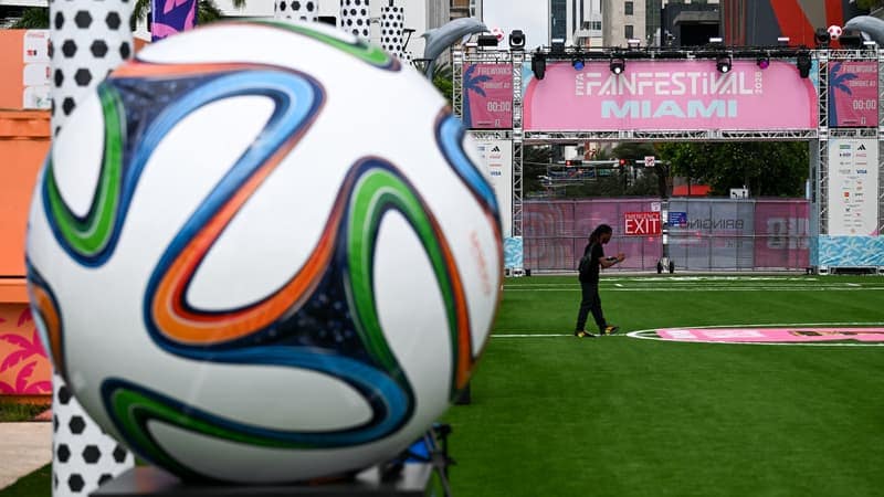 You are currently viewing Coupe du monde 2026: cet étonnant accessoire mode que tous les États-Unis s’arrachent (parfois très cher) pendant le Mondial