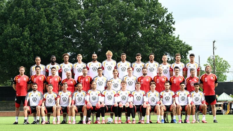 You are currently viewing Coupe du monde 2026: sous l&rsquo;impulsion de Kimmich, l&rsquo;équipe d&rsquo;Allemagne va financer des navettes pour 4.000 supporters