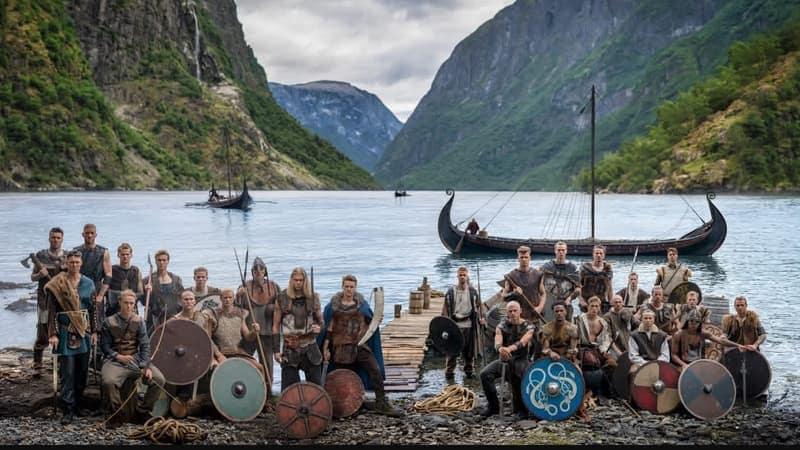 You are currently viewing Coupe du monde 2026: les joueurs de la Norvège posent en vikings avant le Mondial, des experts locaux dénoncent une imagerie « néonazie »